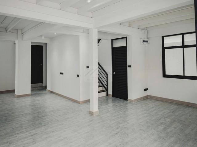 ประกาศฟรี! ซื้อ-ขาย-เช่า คอนโด บ้าน ทาวน์โฮม ที่ดิน และพื้นที่เชิงพาณิชย์ทั่วประเทศไทย ทุกทำเล ทุกงบประมาณ ไม่มีค่าใช้จ่าย ลงง่าย ขายไว เข้าถึงผู้ซื้อโดยตรง 4 500911pic3.jpg