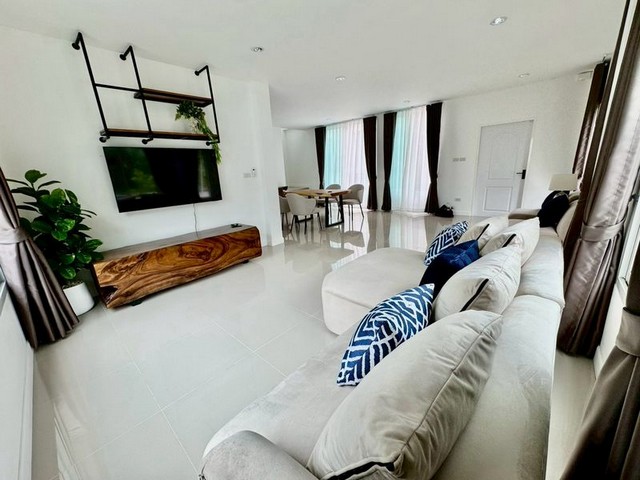 ประกาศฟรี! ซื้อ-ขาย-เช่า คอนโด บ้าน ทาวน์โฮม ที่ดิน และพื้นที่เชิงพาณิชย์ทั่วประเทศไทย ทุกทำเล ทุกงบประมาณ ไม่มีค่าใช้จ่าย ลงง่าย ขายไว เข้าถึงผู้ซื้อโดยตรง 5 222566pic4.jpg