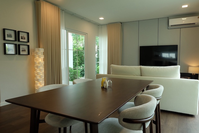 ประกาศฟรี! ซื้อ-ขาย-เช่า คอนโด บ้าน ทาวน์โฮม ที่ดิน และพื้นที่เชิงพาณิชย์ทั่วประเทศไทย ทุกทำเล ทุกงบประมาณ ไม่มีค่าใช้จ่าย ลงง่าย ขายไว เข้าถึงผู้ซื้อโดยตรง 3 501008pic2.jpg