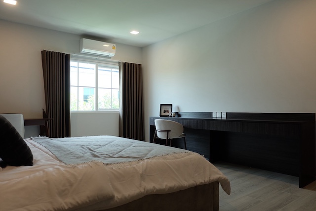 ประกาศฟรี! ซื้อ-ขาย-เช่า คอนโด บ้าน ทาวน์โฮม ที่ดิน และพื้นที่เชิงพาณิชย์ทั่วประเทศไทย ทุกทำเล ทุกงบประมาณ ไม่มีค่าใช้จ่าย ลงง่าย ขายไว เข้าถึงผู้ซื้อโดยตรง 4 501008pic3.jpg