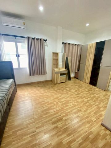 ประกาศฟรี! ซื้อ-ขาย-เช่า คอนโด บ้าน ทาวน์โฮม ที่ดิน และพื้นที่เชิงพาณิชย์ทั่วประเทศไทย ทุกทำเล ทุกงบประมาณ ไม่มีค่าใช้จ่าย ลงง่าย ขายไว เข้าถึงผู้ซื้อโดยตรง 4 223614pic3.jpg