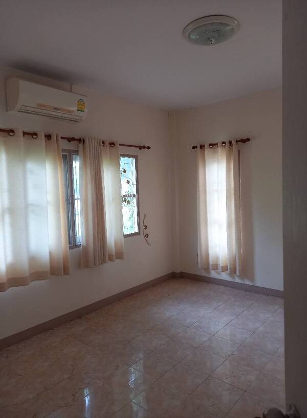 ประกาศฟรี! ซื้อ-ขาย-เช่า คอนโด บ้าน ทาวน์โฮม ที่ดิน และพื้นที่เชิงพาณิชย์ทั่วประเทศไทย ทุกทำเล ทุกงบประมาณ ไม่มีค่าใช้จ่าย ลงง่าย ขายไว เข้าถึงผู้ซื้อโดยตรง 3 501158pic2.jpg