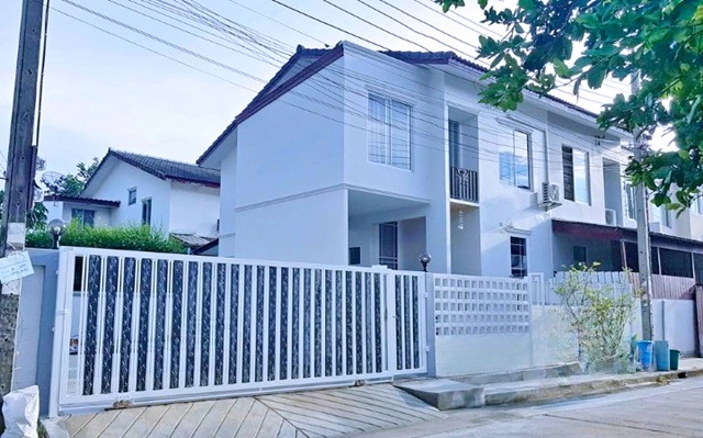 ประกาศฟรี! ซื้อ-ขาย-เช่า คอนโด บ้าน ทาวน์โฮม ที่ดิน และพื้นที่เชิงพาณิชย์ทั่วประเทศไทย ทุกทำเล ทุกงบประมาณ ไม่มีค่าใช้จ่าย ลงง่าย ขายไว เข้าถึงผู้ซื้อโดยตรง 3 222549pic2.jpg