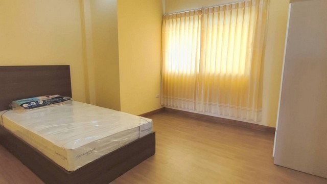 ประกาศฟรี! ซื้อ-ขาย-เช่า คอนโด บ้าน ทาวน์โฮม ที่ดิน และพื้นที่เชิงพาณิชย์ทั่วประเทศไทย ทุกทำเล ทุกงบประมาณ ไม่มีค่าใช้จ่าย ลงง่าย ขายไว เข้าถึงผู้ซื้อโดยตรง 5 223730pic4.jpg