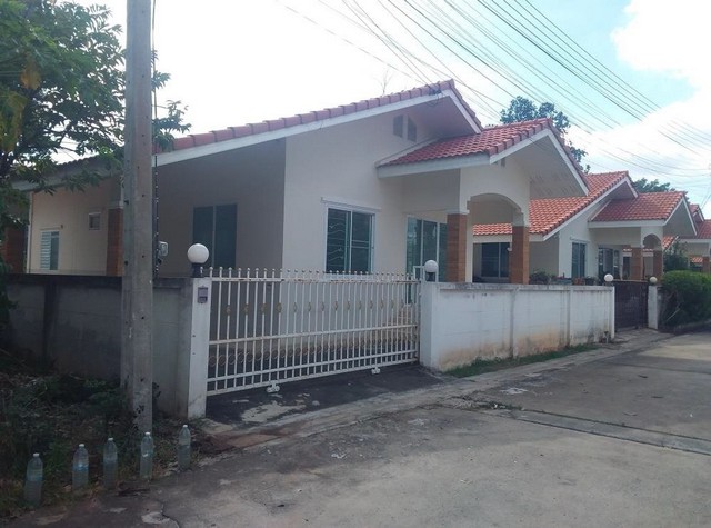 ประกาศฟรี! ซื้อ-ขาย-เช่า คอนโด บ้าน ทาวน์โฮม ที่ดิน และพื้นที่เชิงพาณิชย์ทั่วประเทศไทย ทุกทำเล ทุกงบประมาณ ไม่มีค่าใช้จ่าย ลงง่าย ขายไว เข้าถึงผู้ซื้อโดยตรง 3 204077pic2.jpg