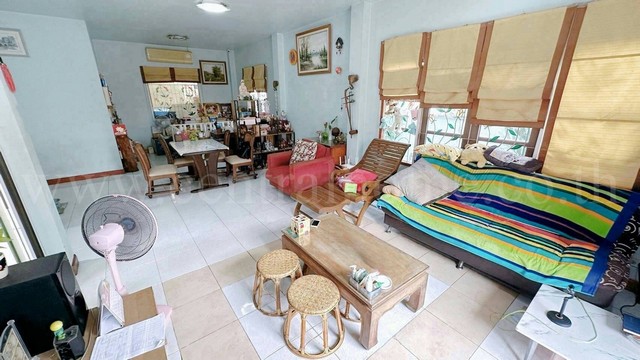 ประกาศฟรี! ซื้อ-ขาย-เช่า คอนโด บ้าน ทาวน์โฮม ที่ดิน และพื้นที่เชิงพาณิชย์ทั่วประเทศไทย ทุกทำเล ทุกงบประมาณ ไม่มีค่าใช้จ่าย ลงง่าย ขายไว เข้าถึงผู้ซื้อโดยตรง 4 287477pic3.jpg