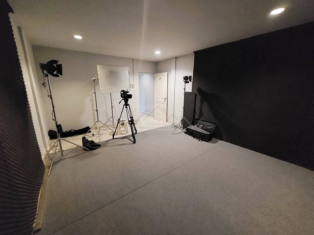 ประกาศฟรี! ซื้อ-ขาย-เช่า คอนโด บ้าน ทาวน์โฮม ที่ดิน และพื้นที่เชิงพาณิชย์ทั่วประเทศไทย ทุกทำเล ทุกงบประมาณ ไม่มีค่าใช้จ่าย ลงง่าย ขายไว เข้าถึงผู้ซื้อโดยตรง 3 501192pic2.jpg