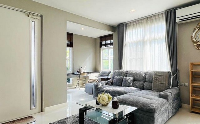 ประกาศฟรี! ซื้อ-ขาย-เช่า คอนโด บ้าน ทาวน์โฮม ที่ดิน และพื้นที่เชิงพาณิชย์ทั่วประเทศไทย ทุกทำเล ทุกงบประมาณ ไม่มีค่าใช้จ่าย ลงง่าย ขายไว เข้าถึงผู้ซื้อโดยตรง 4 302757pic3.jpg