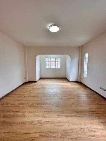 ประกาศฟรี! ซื้อ-ขาย-เช่า คอนโด บ้าน ทาวน์โฮม ที่ดิน และพื้นที่เชิงพาณิชย์ทั่วประเทศไทย ทุกทำเล ทุกงบประมาณ ไม่มีค่าใช้จ่าย ลงง่าย ขายไว เข้าถึงผู้ซื้อโดยตรง 5 287386pic4.jpg