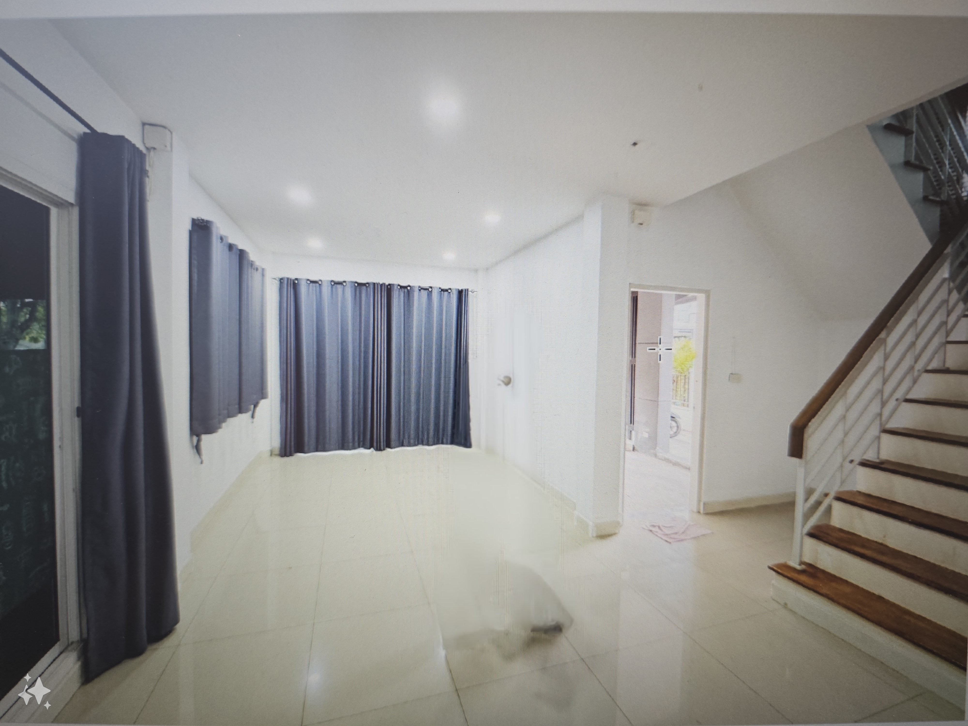 ประกาศฟรี! ซื้อ-ขาย-เช่า คอนโด บ้าน ทาวน์โฮม ที่ดิน และพื้นที่เชิงพาณิชย์ทั่วประเทศไทย ทุกทำเล ทุกงบประมาณ ไม่มีค่าใช้จ่าย ลงง่าย ขายไว เข้าถึงผู้ซื้อโดยตรง 3 199218pic2.jpg