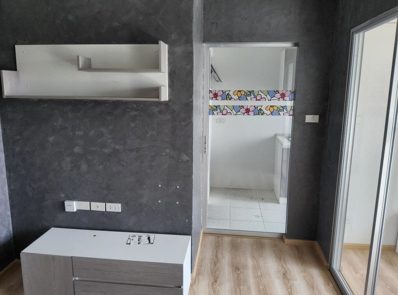 ประกาศฟรี! ซื้อ-ขาย-เช่า คอนโด บ้าน ทาวน์โฮม ที่ดิน และพื้นที่เชิงพาณิชย์ทั่วประเทศไทย ทุกทำเล ทุกงบประมาณ ไม่มีค่าใช้จ่าย ลงง่าย ขายไว เข้าถึงผู้ซื้อโดยตรง 4 199205pic3.jpg