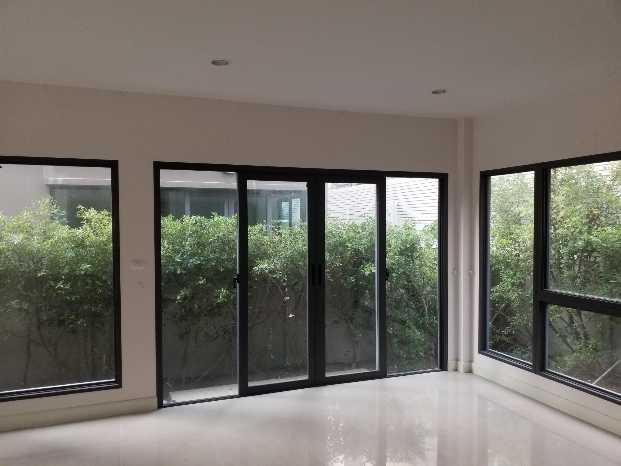 ประกาศฟรี! ซื้อ-ขาย-เช่า คอนโด บ้าน ทาวน์โฮม ที่ดิน และพื้นที่เชิงพาณิชย์ทั่วประเทศไทย ทุกทำเล ทุกงบประมาณ ไม่มีค่าใช้จ่าย ลงง่าย ขายไว เข้าถึงผู้ซื้อโดยตรง 4 199074pic3.jpg