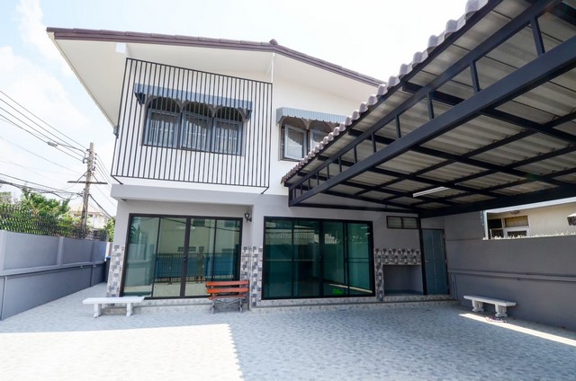 ประกาศฟรี! ซื้อ-ขาย-เช่า คอนโด บ้าน ทาวน์โฮม ที่ดิน และพื้นที่เชิงพาณิชย์ทั่วประเทศไทย ทุกทำเล ทุกงบประมาณ ไม่มีค่าใช้จ่าย ลงง่าย ขายไว เข้าถึงผู้ซื้อโดยตรง 2 432060pic1.jpg