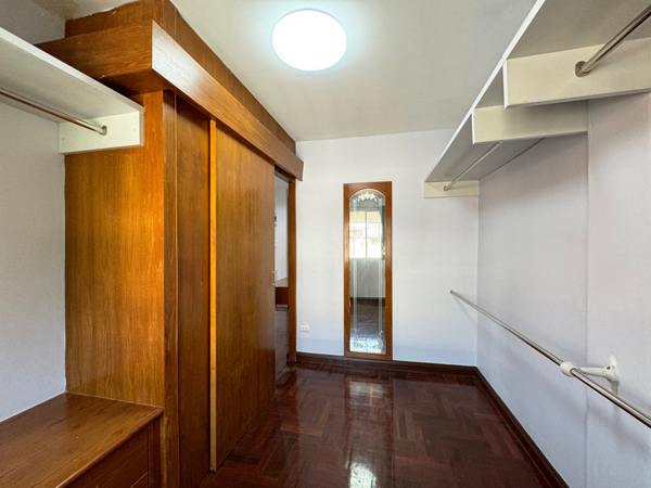 ประกาศฟรี! ซื้อ-ขาย-เช่า คอนโด บ้าน ทาวน์โฮม ที่ดิน และพื้นที่เชิงพาณิชย์ทั่วประเทศไทย ทุกทำเล ทุกงบประมาณ ไม่มีค่าใช้จ่าย ลงง่าย ขายไว เข้าถึงผู้ซื้อโดยตรง 3 223844pic2.jpg