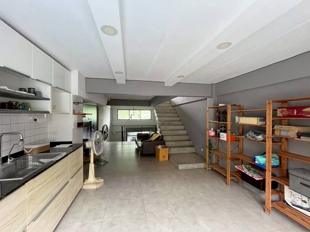 ประกาศฟรี! ซื้อ-ขาย-เช่า คอนโด บ้าน ทาวน์โฮม ที่ดิน และพื้นที่เชิงพาณิชย์ทั่วประเทศไทย ทุกทำเล ทุกงบประมาณ ไม่มีค่าใช้จ่าย ลงง่าย ขายไว เข้าถึงผู้ซื้อโดยตรง 4 501307pic3.jpg