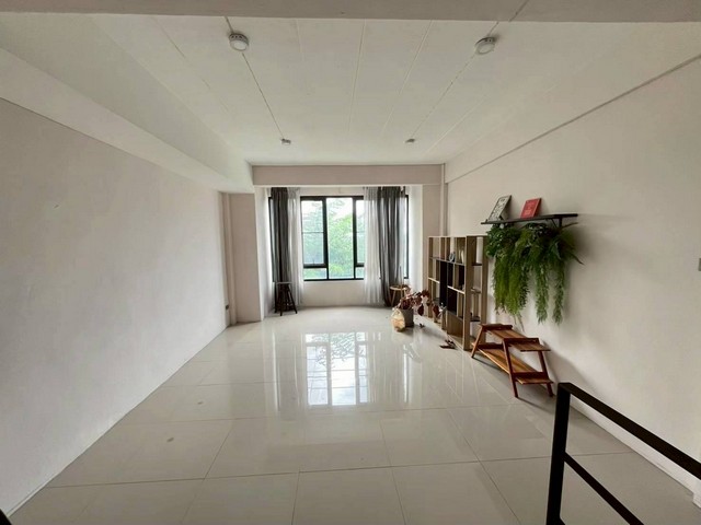 ประกาศฟรี! ซื้อ-ขาย-เช่า คอนโด บ้าน ทาวน์โฮม ที่ดิน และพื้นที่เชิงพาณิชย์ทั่วประเทศไทย ทุกทำเล ทุกงบประมาณ ไม่มีค่าใช้จ่าย ลงง่าย ขายไว เข้าถึงผู้ซื้อโดยตรง 5 501307pic4.jpg