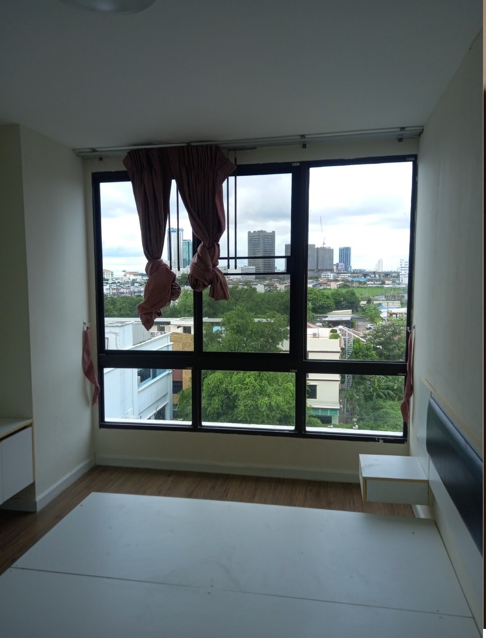 ประกาศฟรี! ซื้อ-ขาย-เช่า คอนโด บ้าน ทาวน์โฮม ที่ดิน และพื้นที่เชิงพาณิชย์ทั่วประเทศไทย ทุกทำเล ทุกงบประมาณ ไม่มีค่าใช้จ่าย ลงง่าย ขายไว เข้าถึงผู้ซื้อโดยตรง 5 199222pic4.jpg