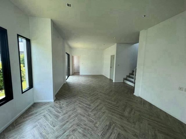 ประกาศฟรี! ซื้อ-ขาย-เช่า คอนโด บ้าน ทาวน์โฮม ที่ดิน และพื้นที่เชิงพาณิชย์ทั่วประเทศไทย ทุกทำเล ทุกงบประมาณ ไม่มีค่าใช้จ่าย ลงง่าย ขายไว เข้าถึงผู้ซื้อโดยตรง 4 223943pic3.jpg