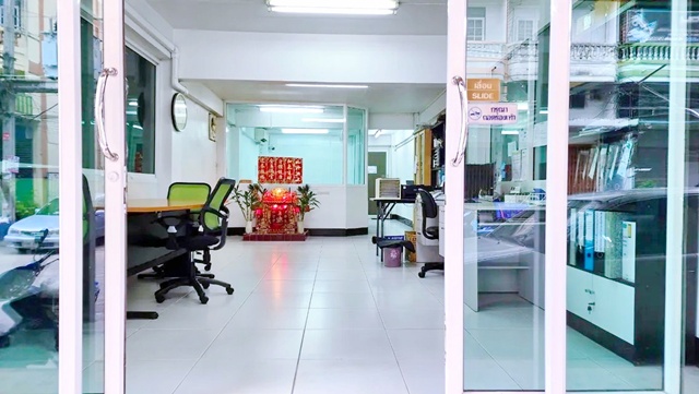 ประกาศฟรี! ซื้อ-ขาย-เช่า คอนโด บ้าน ทาวน์โฮม ที่ดิน และพื้นที่เชิงพาณิชย์ทั่วประเทศไทย ทุกทำเล ทุกงบประมาณ ไม่มีค่าใช้จ่าย ลงง่าย ขายไว เข้าถึงผู้ซื้อโดยตรง 2 223920pic1.jpg