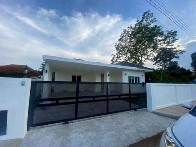 ประกาศฟรี! ซื้อ-ขาย-เช่า คอนโด บ้าน ทาวน์โฮม ที่ดิน และพื้นที่เชิงพาณิชย์ทั่วประเทศไทย ทุกทำเล ทุกงบประมาณ ไม่มีค่าใช้จ่าย ลงง่าย ขายไว เข้าถึงผู้ซื้อโดยตรง 2 224046pic1.jpg