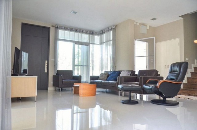 ประกาศฟรี! ซื้อ-ขาย-เช่า คอนโด บ้าน ทาวน์โฮม ที่ดิน และพื้นที่เชิงพาณิชย์ทั่วประเทศไทย ทุกทำเล ทุกงบประมาณ ไม่มีค่าใช้จ่าย ลงง่าย ขายไว เข้าถึงผู้ซื้อโดยตรง 3 224115pic2.jpg