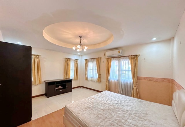 ประกาศฟรี! ซื้อ-ขาย-เช่า คอนโด บ้าน ทาวน์โฮม ที่ดิน และพื้นที่เชิงพาณิชย์ทั่วประเทศไทย ทุกทำเล ทุกงบประมาณ ไม่มีค่าใช้จ่าย ลงง่าย ขายไว เข้าถึงผู้ซื้อโดยตรง 5 303265pic4.jpg