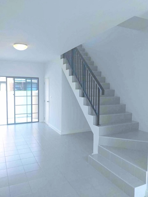 ประกาศฟรี! ซื้อ-ขาย-เช่า คอนโด บ้าน ทาวน์โฮม ที่ดิน และพื้นที่เชิงพาณิชย์ทั่วประเทศไทย ทุกทำเล ทุกงบประมาณ ไม่มีค่าใช้จ่าย ลงง่าย ขายไว เข้าถึงผู้ซื้อโดยตรง 3 303234pic2.jpg