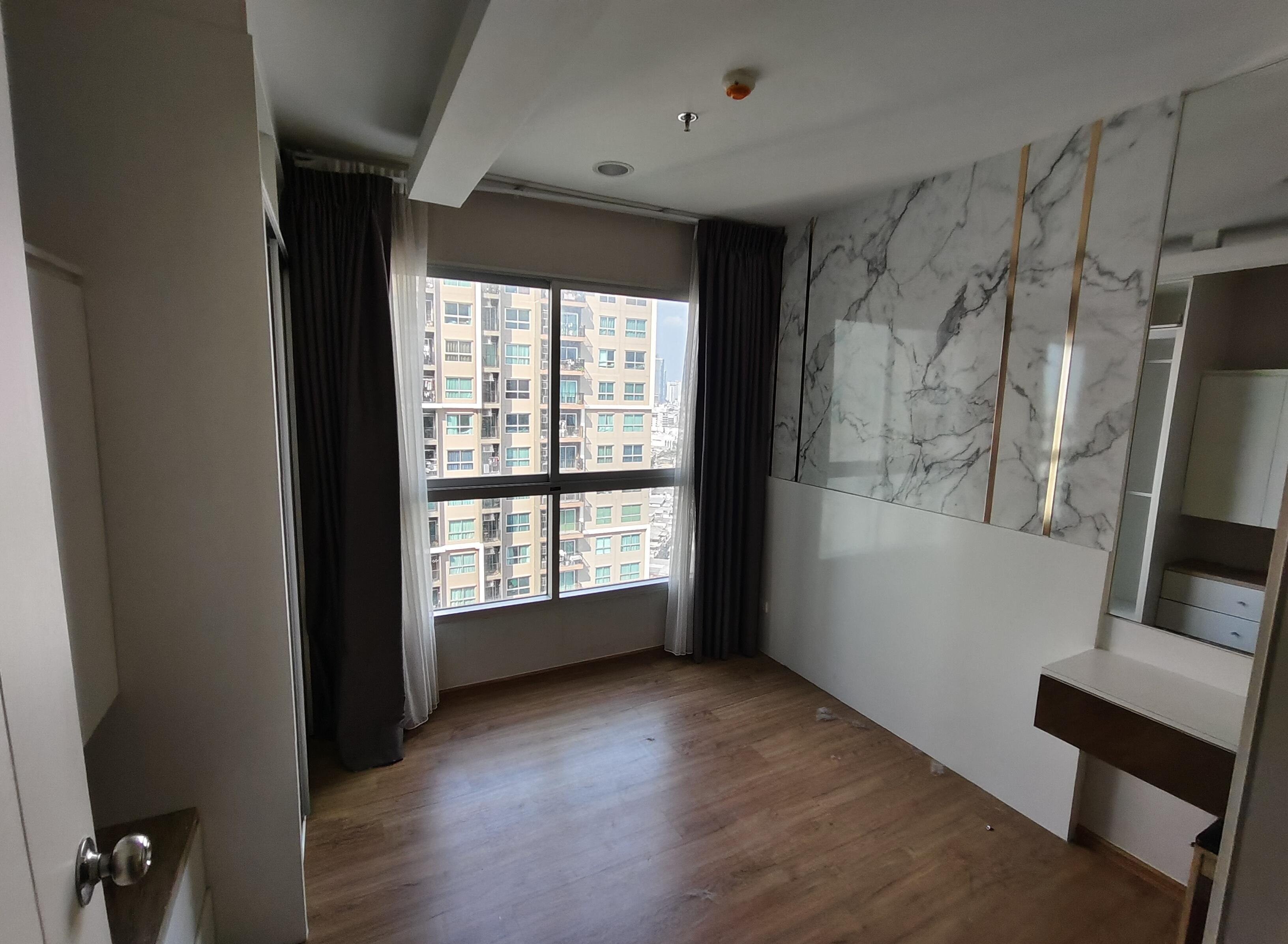 ประกาศฟรี! ซื้อ-ขาย-เช่า คอนโด บ้าน ทาวน์โฮม ที่ดิน และพื้นที่เชิงพาณิชย์ทั่วประเทศไทย ทุกทำเล ทุกงบประมาณ ไม่มีค่าใช้จ่าย ลงง่าย ขายไว เข้าถึงผู้ซื้อโดยตรง 5 199854pic4.jpg