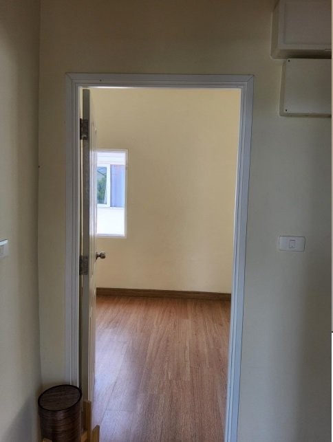 ประกาศฟรี! ซื้อ-ขาย-เช่า คอนโด บ้าน ทาวน์โฮม ที่ดิน และพื้นที่เชิงพาณิชย์ทั่วประเทศไทย ทุกทำเล ทุกงบประมาณ ไม่มีค่าใช้จ่าย ลงง่าย ขายไว เข้าถึงผู้ซื้อโดยตรง 5 199341pic4.jpg