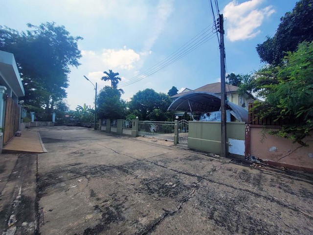 ประกาศฟรี! ซื้อ-ขาย-เช่า คอนโด บ้าน ทาวน์โฮม ที่ดิน และพื้นที่เชิงพาณิชย์ทั่วประเทศไทย ทุกทำเล ทุกงบประมาณ ไม่มีค่าใช้จ่าย ลงง่าย ขายไว เข้าถึงผู้ซื้อโดยตรง 4 195305pic3.jpg