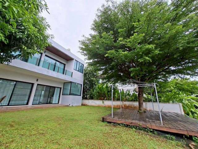 ประกาศฟรี! ซื้อ-ขาย-เช่า คอนโด บ้าน ทาวน์โฮม ที่ดิน และพื้นที่เชิงพาณิชย์ทั่วประเทศไทย ทุกทำเล ทุกงบประมาณ ไม่มีค่าใช้จ่าย ลงง่าย ขายไว เข้าถึงผู้ซื้อโดยตรง 3 224772pic2.jpg