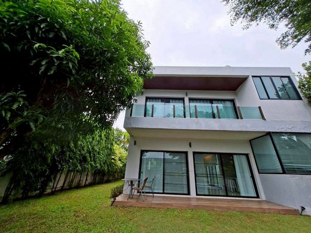 ประกาศฟรี! ซื้อ-ขาย-เช่า คอนโด บ้าน ทาวน์โฮม ที่ดิน และพื้นที่เชิงพาณิชย์ทั่วประเทศไทย ทุกทำเล ทุกงบประมาณ ไม่มีค่าใช้จ่าย ลงง่าย ขายไว เข้าถึงผู้ซื้อโดยตรง 4 224772pic3.jpg