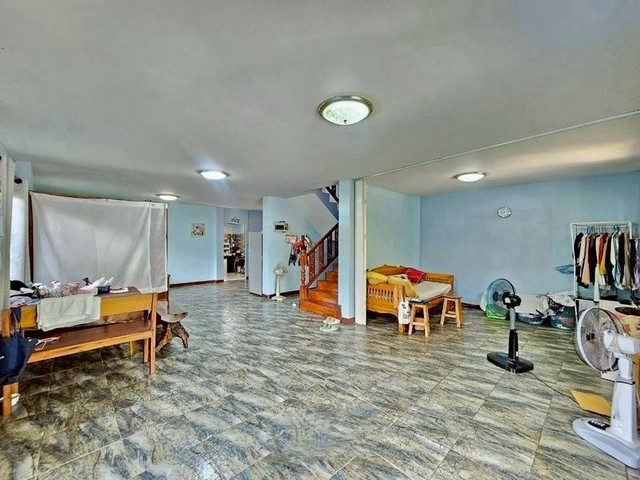 ประกาศฟรี! ซื้อ-ขาย-เช่า คอนโด บ้าน ทาวน์โฮม ที่ดิน และพื้นที่เชิงพาณิชย์ทั่วประเทศไทย ทุกทำเล ทุกงบประมาณ ไม่มีค่าใช้จ่าย ลงง่าย ขายไว เข้าถึงผู้ซื้อโดยตรง 5 224835pic4.jpg