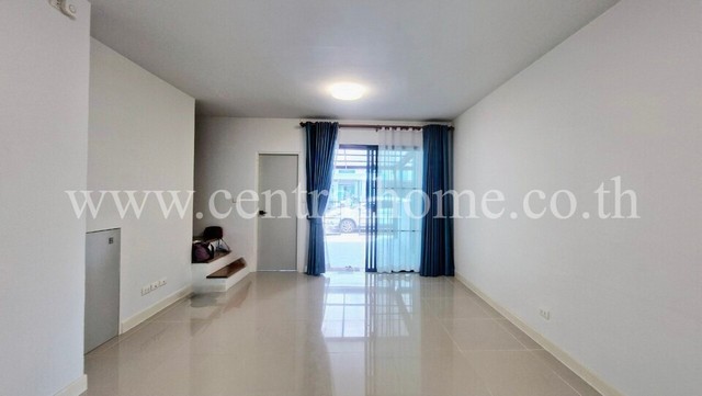 ประกาศฟรี! ซื้อ-ขาย-เช่า คอนโด บ้าน ทาวน์โฮม ที่ดิน และพื้นที่เชิงพาณิชย์ทั่วประเทศไทย ทุกทำเล ทุกงบประมาณ ไม่มีค่าใช้จ่าย ลงง่าย ขายไว เข้าถึงผู้ซื้อโดยตรง 3 278277pic2.jpg