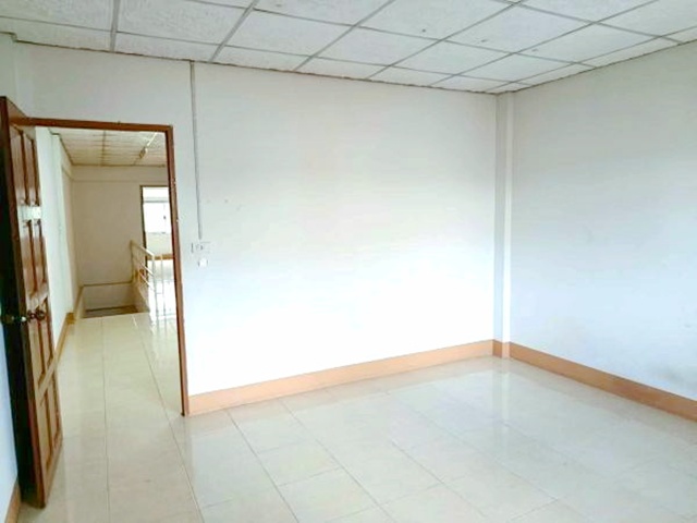 ประกาศฟรี! ซื้อ-ขาย-เช่า คอนโด บ้าน ทาวน์โฮม ที่ดิน และพื้นที่เชิงพาณิชย์ทั่วประเทศไทย ทุกทำเล ทุกงบประมาณ ไม่มีค่าใช้จ่าย ลงง่าย ขายไว เข้าถึงผู้ซื้อโดยตรง 5 303341pic4.jpg