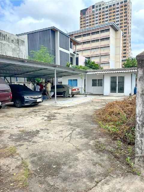 ประกาศฟรี! ซื้อ-ขาย-เช่า คอนโด บ้าน ทาวน์โฮม ที่ดิน และพื้นที่เชิงพาณิชย์ทั่วประเทศไทย ทุกทำเล ทุกงบประมาณ ไม่มีค่าใช้จ่าย ลงง่าย ขายไว เข้าถึงผู้ซื้อโดยตรง 2 303339pic1.jpg