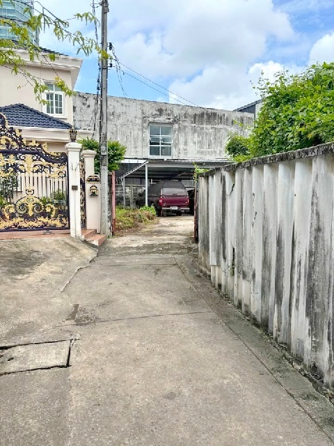 ประกาศฟรี! ซื้อ-ขาย-เช่า คอนโด บ้าน ทาวน์โฮม ที่ดิน และพื้นที่เชิงพาณิชย์ทั่วประเทศไทย ทุกทำเล ทุกงบประมาณ ไม่มีค่าใช้จ่าย ลงง่าย ขายไว เข้าถึงผู้ซื้อโดยตรง 4 303339pic3.jpg