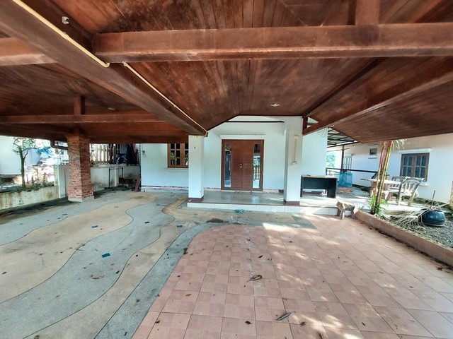 ประกาศฟรี! ซื้อ-ขาย-เช่า คอนโด บ้าน ทาวน์โฮม ที่ดิน และพื้นที่เชิงพาณิชย์ทั่วประเทศไทย ทุกทำเล ทุกงบประมาณ ไม่มีค่าใช้จ่าย ลงง่าย ขายไว เข้าถึงผู้ซื้อโดยตรง 5 195651pic4.jpg