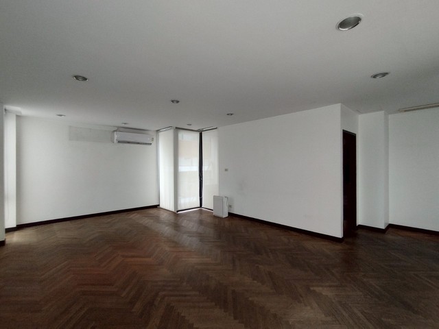 ประกาศฟรี! ซื้อ-ขาย-เช่า คอนโด บ้าน ทาวน์โฮม ที่ดิน และพื้นที่เชิงพาณิชย์ทั่วประเทศไทย ทุกทำเล ทุกงบประมาณ ไม่มีค่าใช้จ่าย ลงง่าย ขายไว เข้าถึงผู้ซื้อโดยตรง 4 497799pic3.jpg