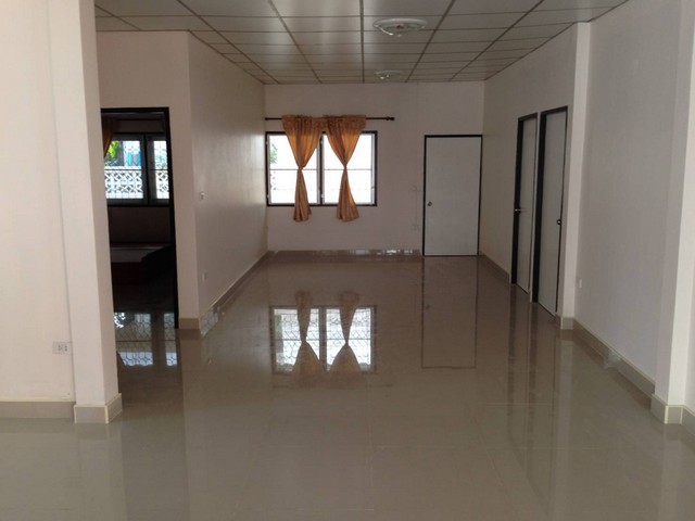 ประกาศฟรี! ซื้อ-ขาย-เช่า คอนโด บ้าน ทาวน์โฮม ที่ดิน และพื้นที่เชิงพาณิชย์ทั่วประเทศไทย ทุกทำเล ทุกงบประมาณ ไม่มีค่าใช้จ่าย ลงง่าย ขายไว เข้าถึงผู้ซื้อโดยตรง 5 501420pic4.jpg