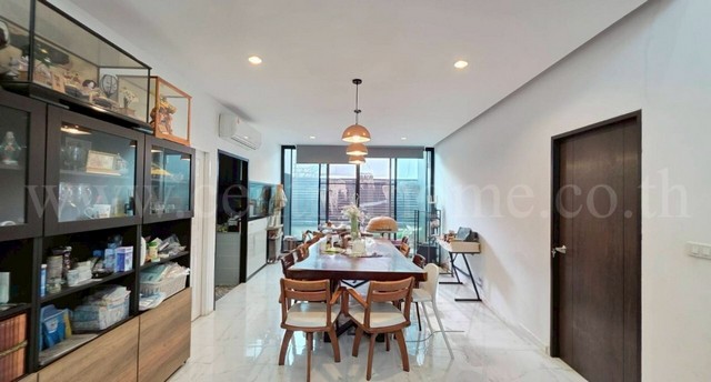 ประกาศฟรี! ซื้อ-ขาย-เช่า คอนโด บ้าน ทาวน์โฮม ที่ดิน และพื้นที่เชิงพาณิชย์ทั่วประเทศไทย ทุกทำเล ทุกงบประมาณ ไม่มีค่าใช้จ่าย ลงง่าย ขายไว เข้าถึงผู้ซื้อโดยตรง 4 291098pic3.jpg