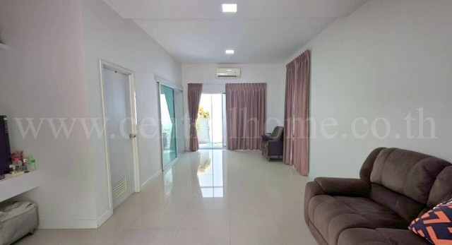 ประกาศฟรี! ซื้อ-ขาย-เช่า คอนโด บ้าน ทาวน์โฮม ที่ดิน และพื้นที่เชิงพาณิชย์ทั่วประเทศไทย ทุกทำเล ทุกงบประมาณ ไม่มีค่าใช้จ่าย ลงง่าย ขายไว เข้าถึงผู้ซื้อโดยตรง 4 290159pic3.jpg