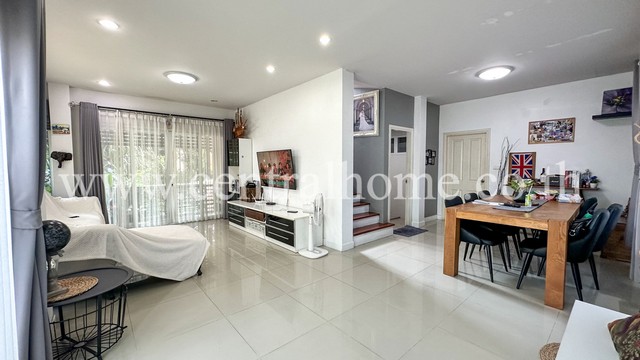 ประกาศฟรี! ซื้อ-ขาย-เช่า คอนโด บ้าน ทาวน์โฮม ที่ดิน และพื้นที่เชิงพาณิชย์ทั่วประเทศไทย ทุกทำเล ทุกงบประมาณ ไม่มีค่าใช้จ่าย ลงง่าย ขายไว เข้าถึงผู้ซื้อโดยตรง 3 266535pic2.jpg