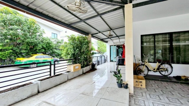 ประกาศฟรี! ซื้อ-ขาย-เช่า คอนโด บ้าน ทาวน์โฮม ที่ดิน และพื้นที่เชิงพาณิชย์ทั่วประเทศไทย ทุกทำเล ทุกงบประมาณ ไม่มีค่าใช้จ่าย ลงง่าย ขายไว เข้าถึงผู้ซื้อโดยตรง 3 287395pic2.jpg