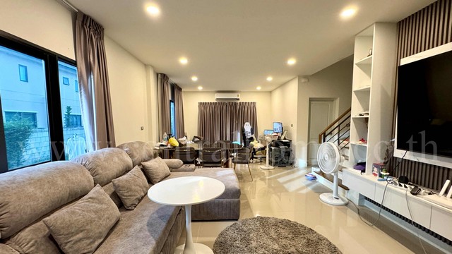 ประกาศฟรี! ซื้อ-ขาย-เช่า คอนโด บ้าน ทาวน์โฮม ที่ดิน และพื้นที่เชิงพาณิชย์ทั่วประเทศไทย ทุกทำเล ทุกงบประมาณ ไม่มีค่าใช้จ่าย ลงง่าย ขายไว เข้าถึงผู้ซื้อโดยตรง 4 285559pic3.jpg