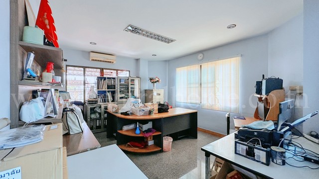 ประกาศฟรี! ซื้อ-ขาย-เช่า คอนโด บ้าน ทาวน์โฮม ที่ดิน และพื้นที่เชิงพาณิชย์ทั่วประเทศไทย ทุกทำเล ทุกงบประมาณ ไม่มีค่าใช้จ่าย ลงง่าย ขายไว เข้าถึงผู้ซื้อโดยตรง 4 285530pic3.jpg