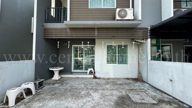 ประกาศฟรี! ซื้อ-ขาย-เช่า คอนโด บ้าน ทาวน์โฮม ที่ดิน และพื้นที่เชิงพาณิชย์ทั่วประเทศไทย ทุกทำเล ทุกงบประมาณ ไม่มีค่าใช้จ่าย ลงง่าย ขายไว เข้าถึงผู้ซื้อโดยตรง 3 277520pic2.jpg