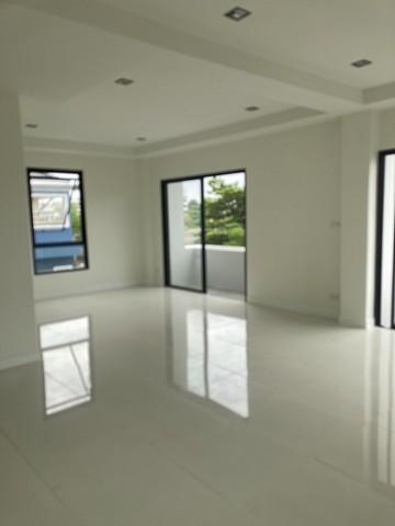 ประกาศฟรี! ซื้อ-ขาย-เช่า คอนโด บ้าน ทาวน์โฮม ที่ดิน และพื้นที่เชิงพาณิชย์ทั่วประเทศไทย ทุกทำเล ทุกงบประมาณ ไม่มีค่าใช้จ่าย ลงง่าย ขายไว เข้าถึงผู้ซื้อโดยตรง 5 501648pic4.jpg