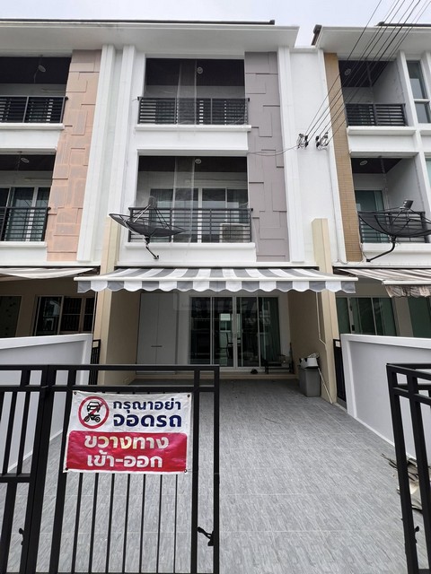 ประกาศฟรี! ซื้อ-ขาย-เช่า คอนโด บ้าน ทาวน์โฮม ที่ดิน และพื้นที่เชิงพาณิชย์ทั่วประเทศไทย ทุกทำเล ทุกงบประมาณ ไม่มีค่าใช้จ่าย ลงง่าย ขายไว เข้าถึงผู้ซื้อโดยตรง 2 501623pic1.jpg