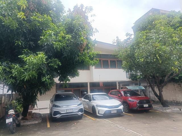 ประกาศฟรี! ซื้อ-ขาย-เช่า คอนโด บ้าน ทาวน์โฮม ที่ดิน และพื้นที่เชิงพาณิชย์ทั่วประเทศไทย ทุกทำเล ทุกงบประมาณ ไม่มีค่าใช้จ่าย ลงง่าย ขายไว เข้าถึงผู้ซื้อโดยตรง 3 501656pic2.jpg